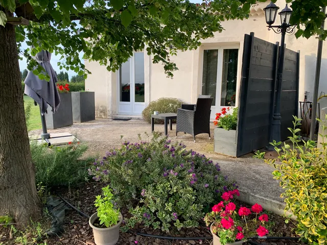 Love and Spa Love room avec jacuzzi et sauna