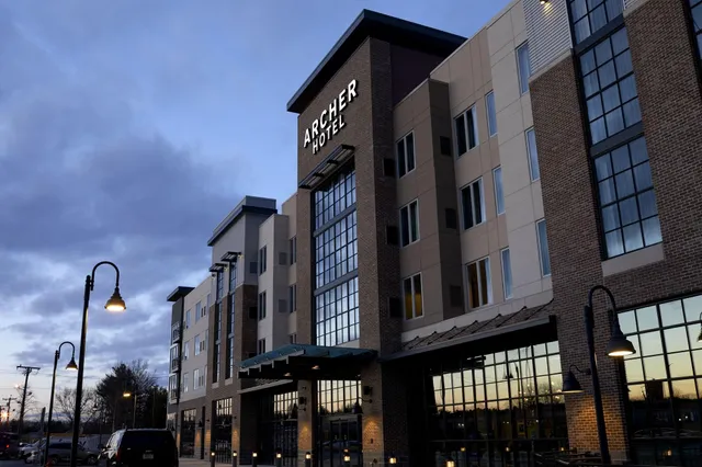 Archer Hotel Burlington