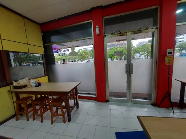 Soto Ayam Ambengan Pak Sadi