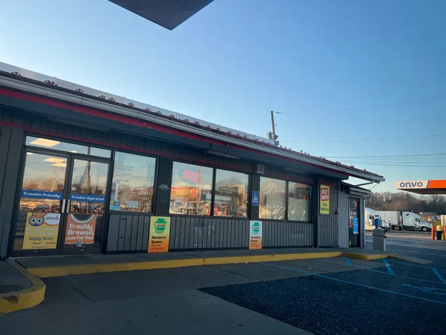 Onvo Travel Plaza - Bethel