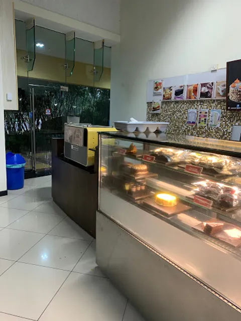 Café Coffee Day - Mahindra City