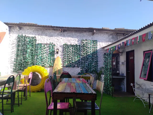 OFF THE HOOK GRILLED SEAFOOD