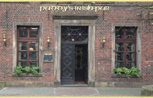 Paddy's Irish Pub