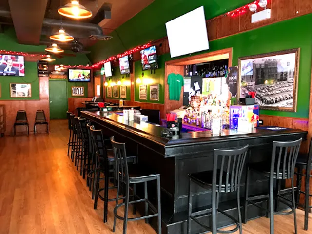 Snickers Bar & Grill