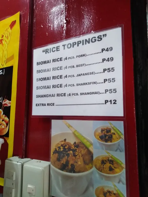 Hong Kong Fried Noodles by Queen