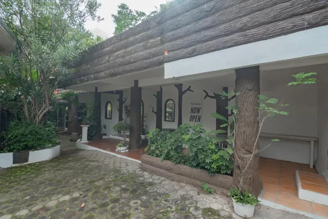 Lembur Kiwari Setra Duta RedPartner