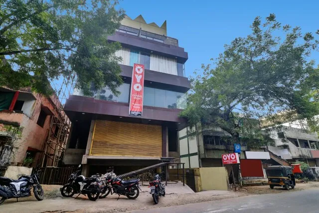 OYO Flagship Hotel Memories Rooms