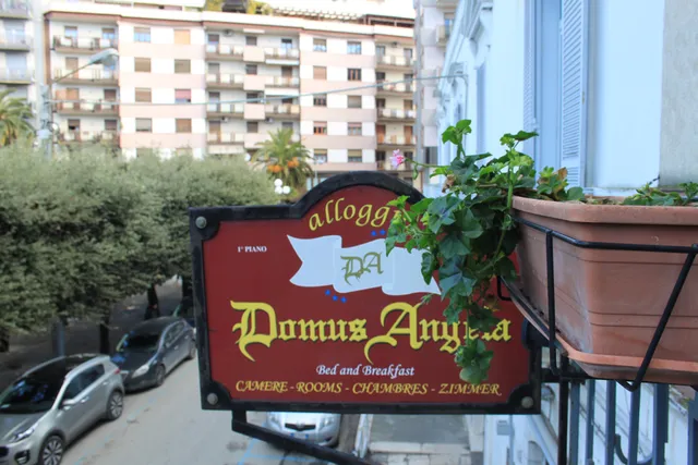 Bed and Breakfast Domus Angela Trani BNB