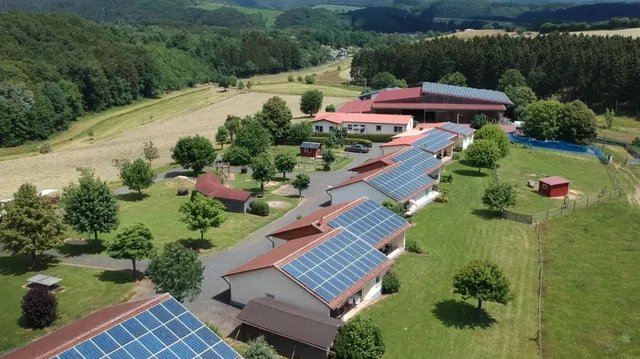 Hubertushof Eifel - Ferienhof Single GbR