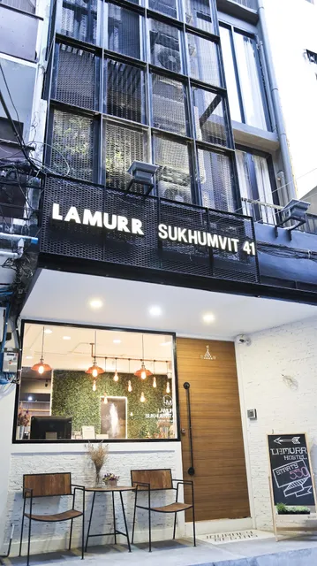 LaMurr Sukhumvit(Hostel)