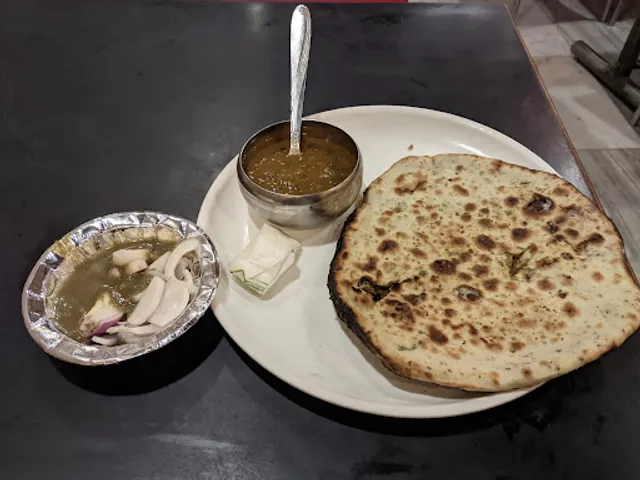 La-Tandoori Chicken Corner