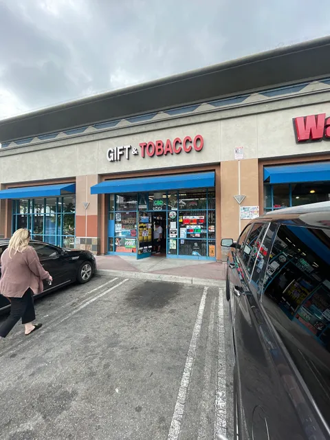 Gifts & Tobacco