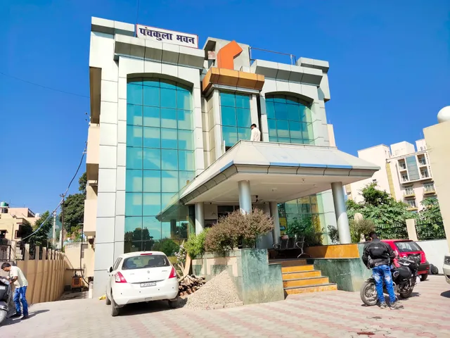 Panchkula Bhawan Near Himalayan Colony