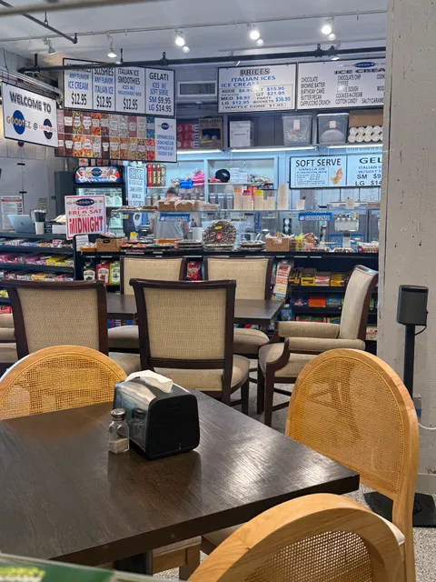 Goldberg's Famous Bagels of Watermill