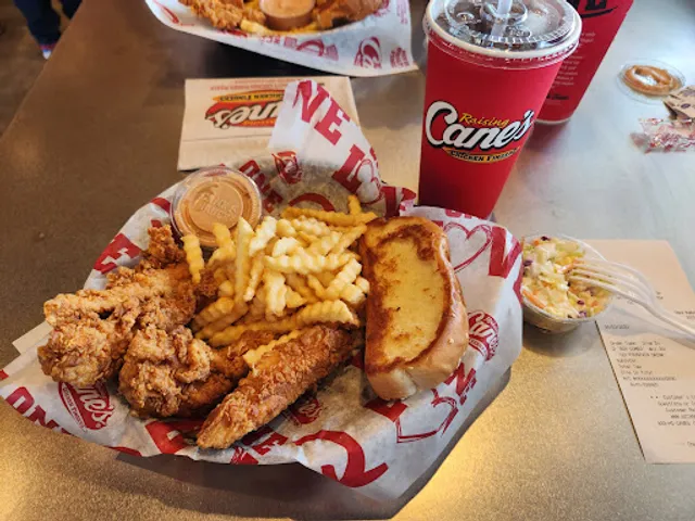 Raising Cane's Chicken Fingers