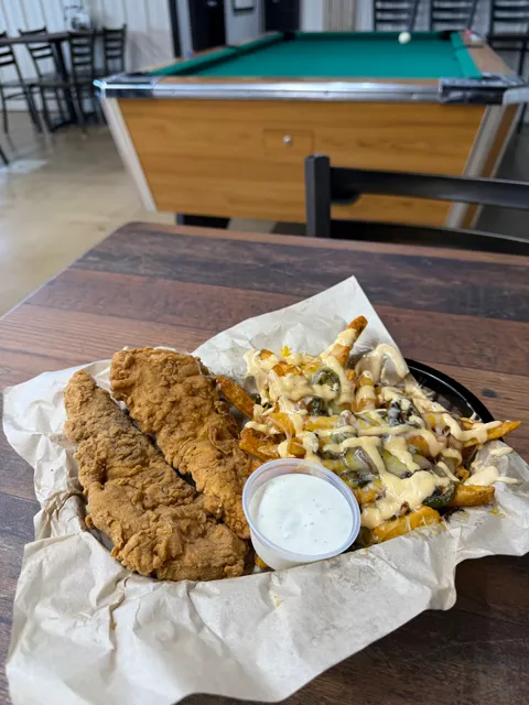 The Oak Bar and Grill