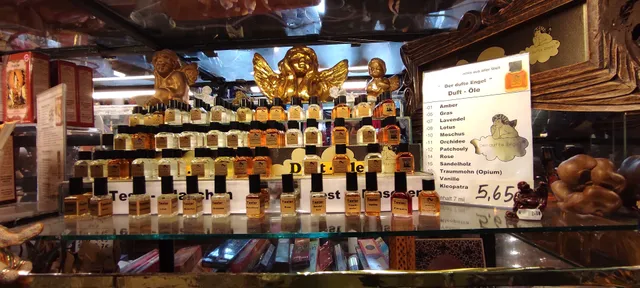 ASIARTIS Schönes & Altes aus aller Welt