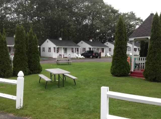 Dallaire's Motel & Cottages