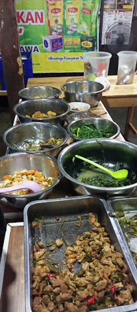 Warung makan Bu Rani