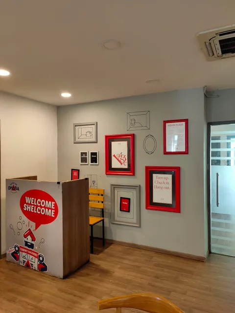 OYO Townhouse 25 Garuda Mall Bangalore