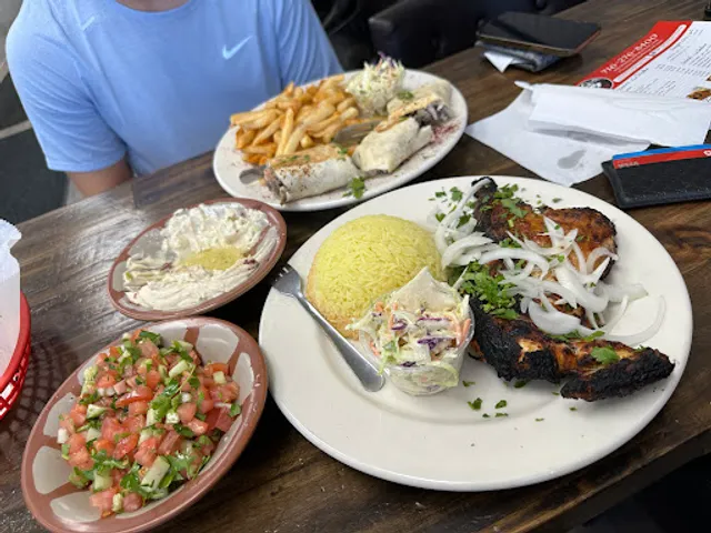 Al Qimma Halal Grill & Butchery ملحمة و مشاوي القمة