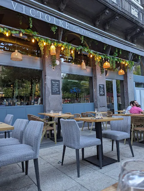 VICTOIRE Pub Bistronomique