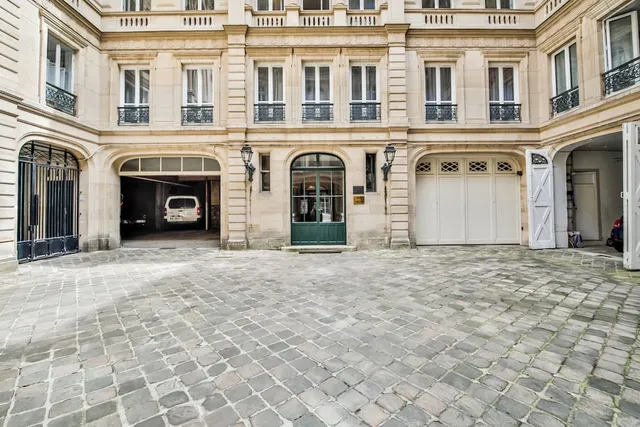 WS Louvre - Saint-Florentin