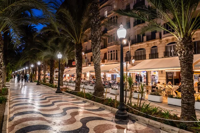 Paseo de la Explanada de España