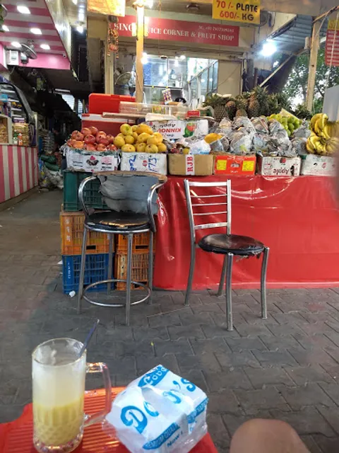 Singh Juice Corner and Fresh Fruits