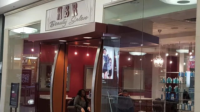 R&R Barber And Beauty
