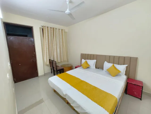 Hotel O YATRA INN