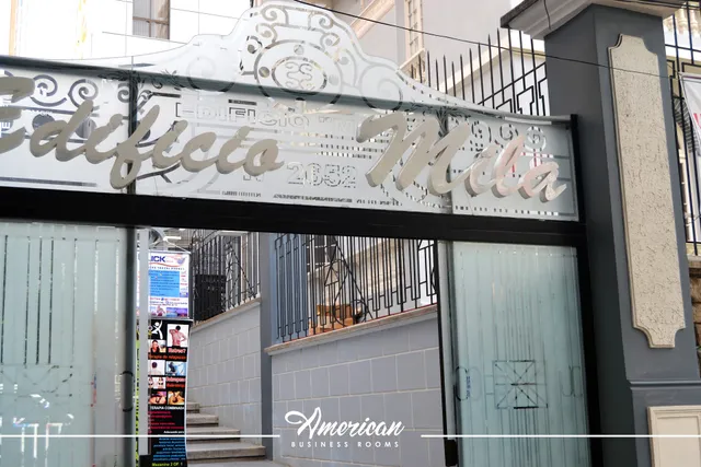 American - Casa Hotel