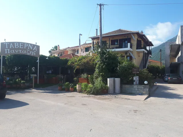 apartments-filoxenia zois