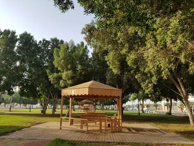 Al Khazzan Park