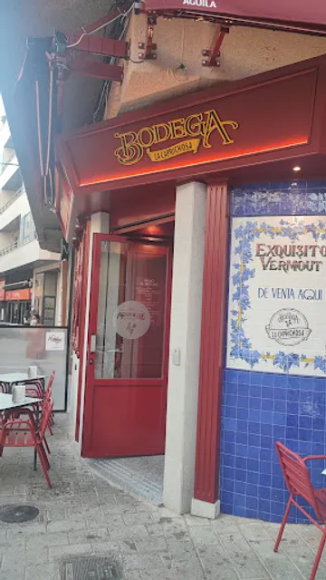 Bodega-Vermuteria La Caprichosa