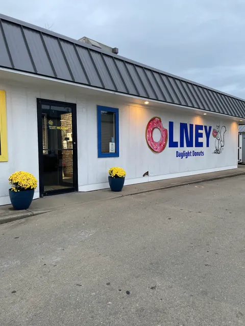 Daylight Donuts-Olney