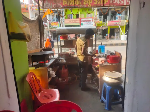 Royal fast food junction