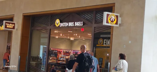 Einstein Bros. Bagels/Main Street Market