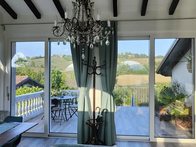 B&B Casa Favari CIN IT033049C12IFS3XXN