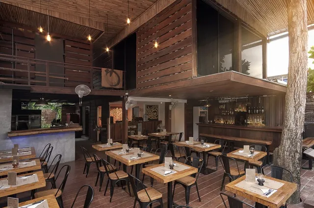 THE BOX - Restaurant