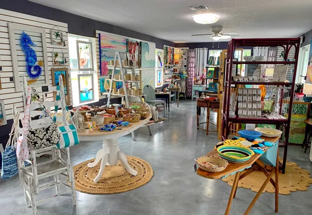 ARTique Local Art Gallery