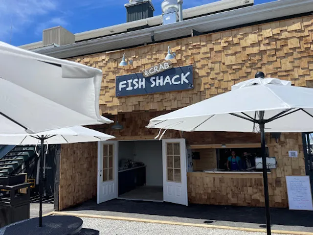 Fish & Crab Shack - Closed - Open seasonally May to October