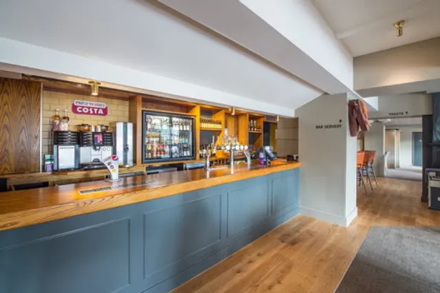 The Cricketers Beefeater