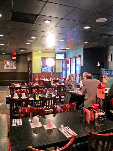 Ricky's All Day Grill - Brooks