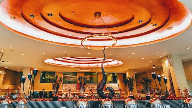 Tonka Bean Café & Deli