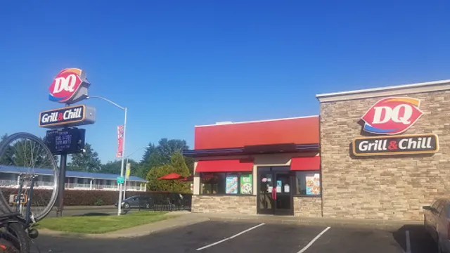 Dairy Queen Grill & Chill