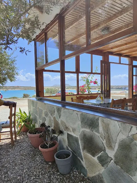 Barba Minas Taverna Karpathos