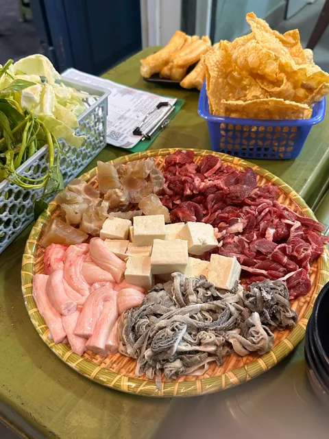 Hói Quán 460 trần khát chân