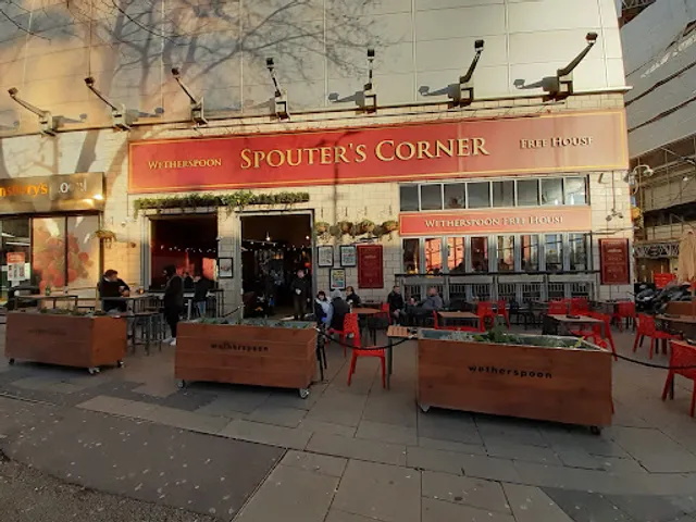 Spouter's Corner - JD Wetherspoon