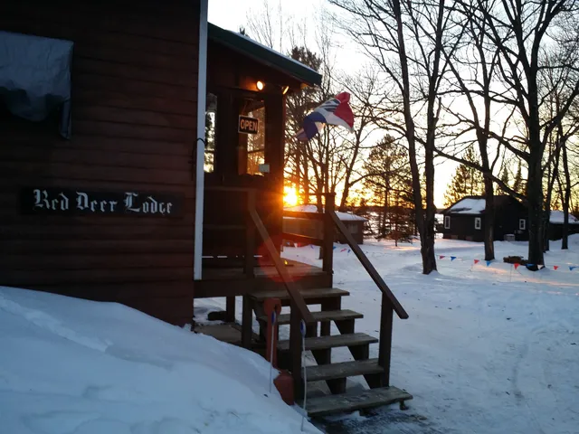 RED DEER LODGE & RESORT